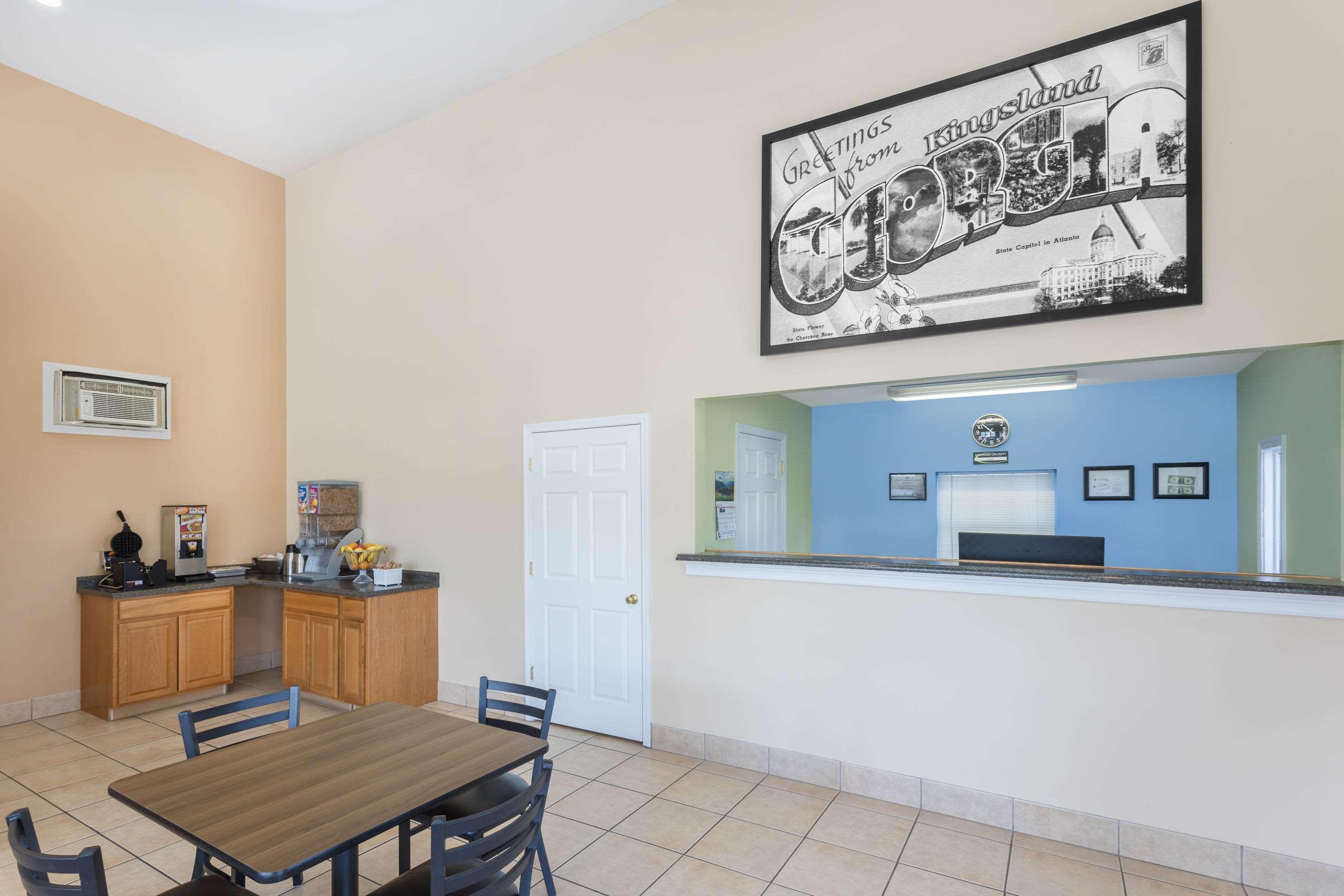Super 8 By Wyndham Kingsland I-95 Naval Base Area Hotell Exteriör bild